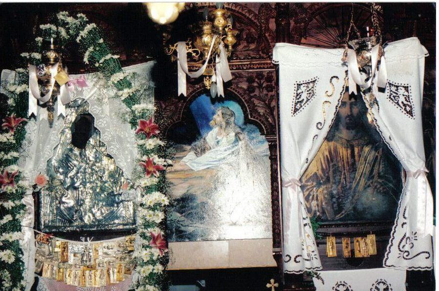 altar1.jpg