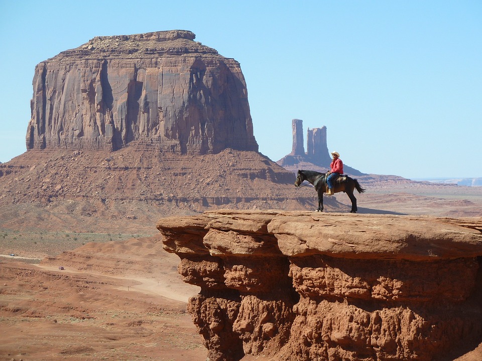 monument-valley.jpg